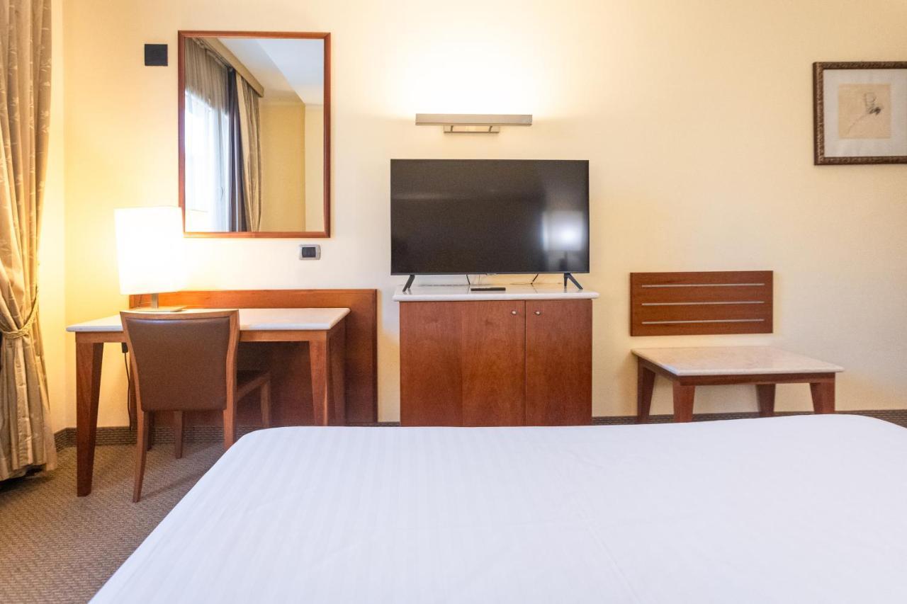 Hotel Airone Grosseto Buitenkant foto