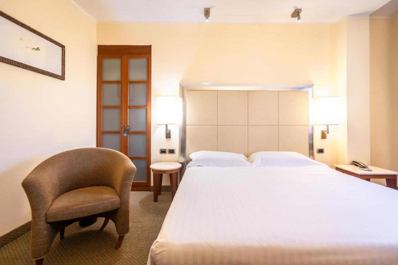 Hotel Airone Grosseto Buitenkant foto
