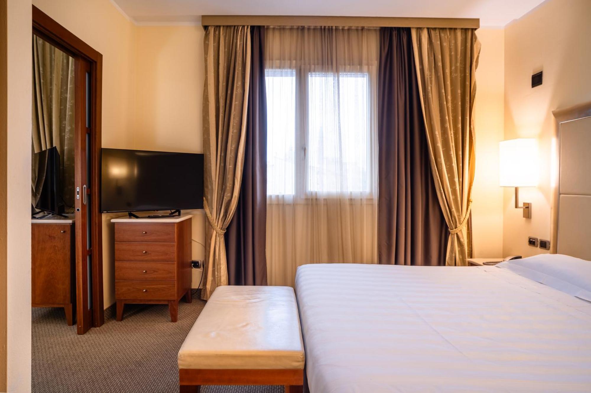 Hotel Airone Grosseto Buitenkant foto