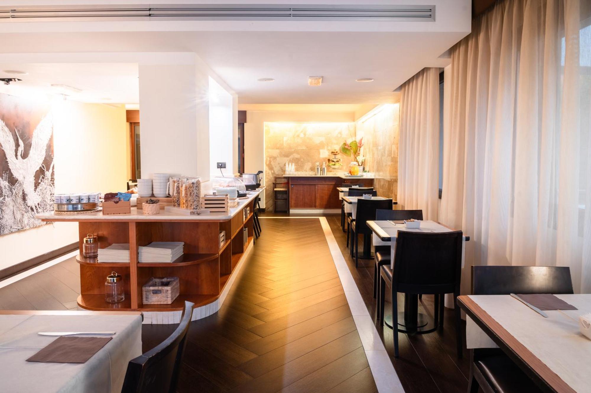 Hotel Airone Grosseto Buitenkant foto