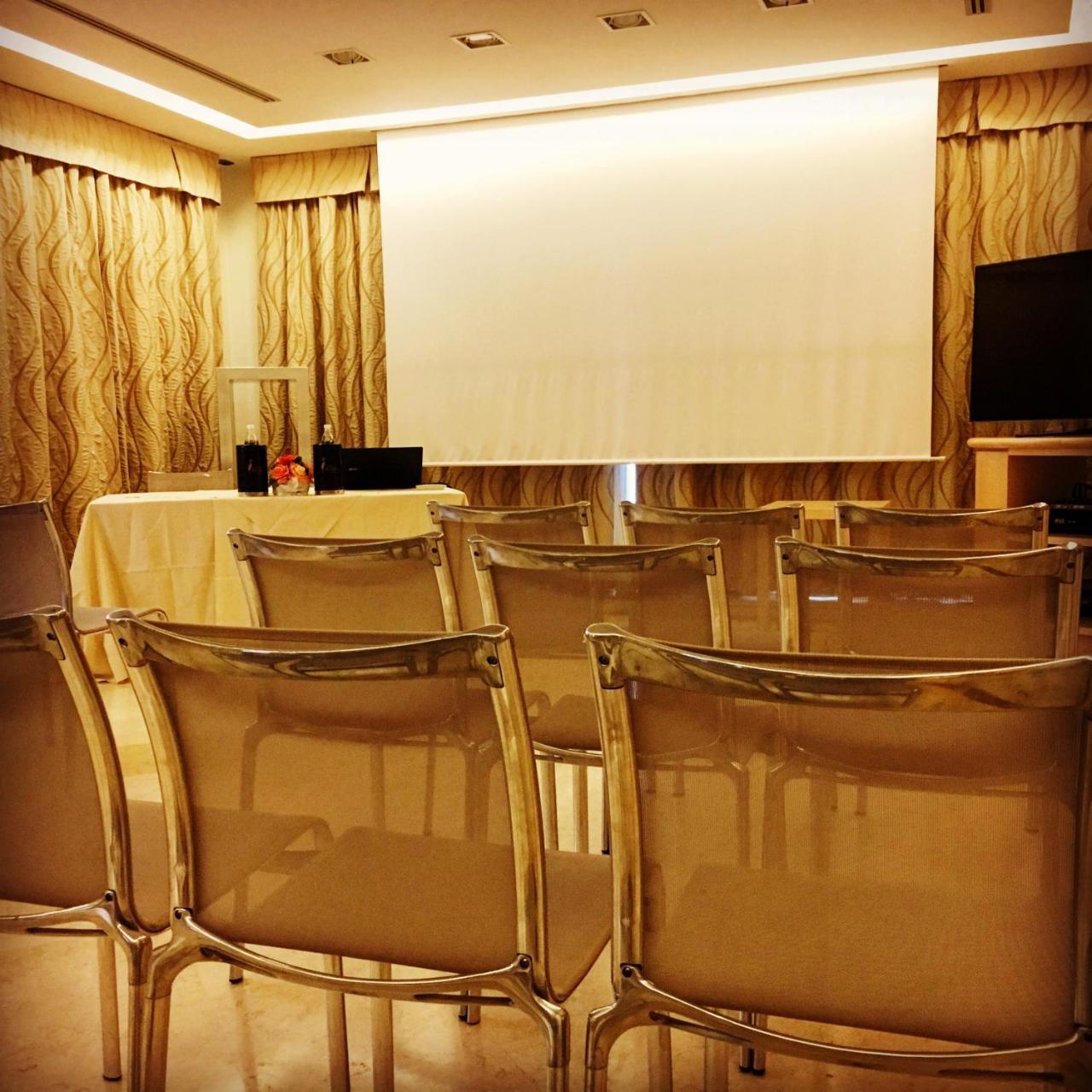 Hotel Airone Grosseto Buitenkant foto
